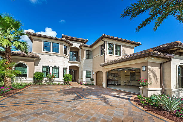 Best Interlocking Driveway Pavers  in Cave Spring, VA